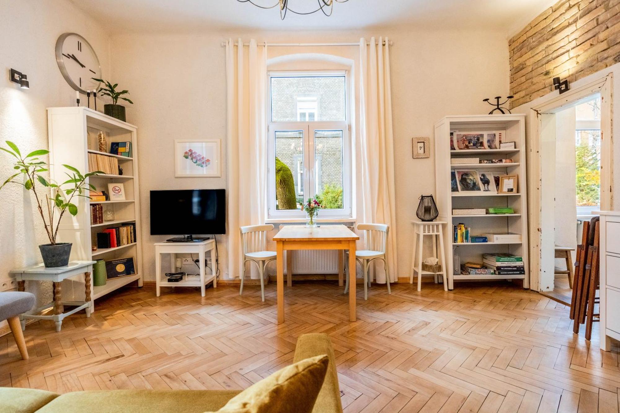 Historical Wine Apartment Bratislava Exterior photo