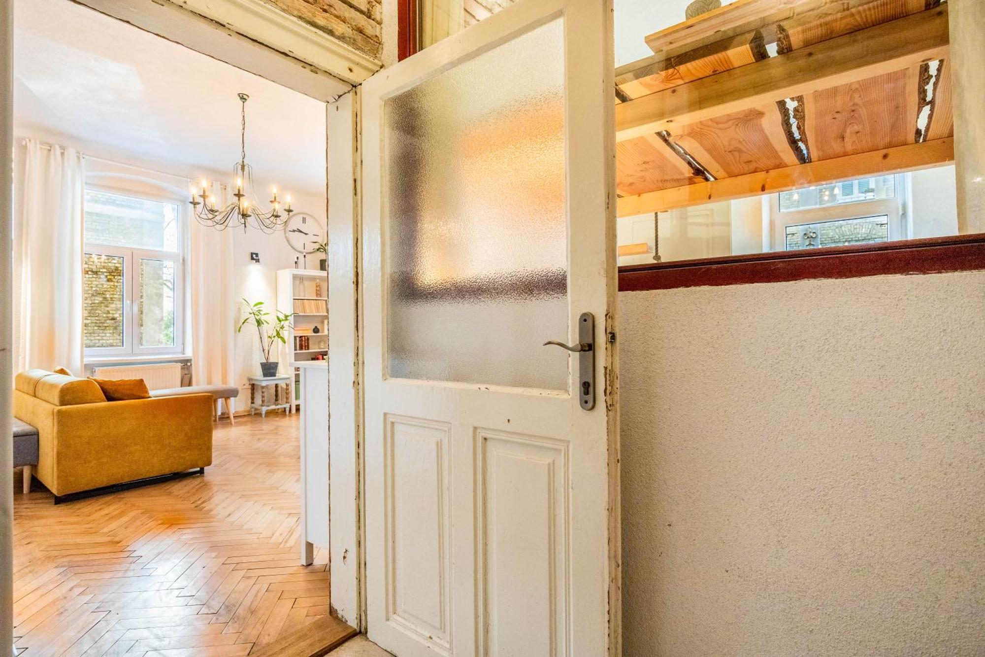 Historical Wine Apartment Bratislava Exterior photo